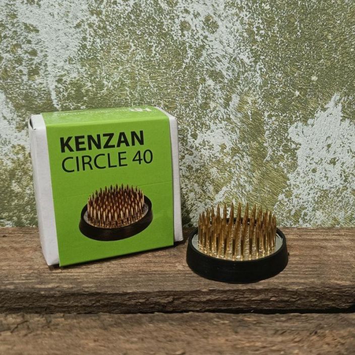 Kukkasiili 40mm Kumipohjainen kukkasiili leikkokukkien asettelua varten Kukkasiili 40mm Kumipohjainen kukkasiili leikkokukkien asettelua varten