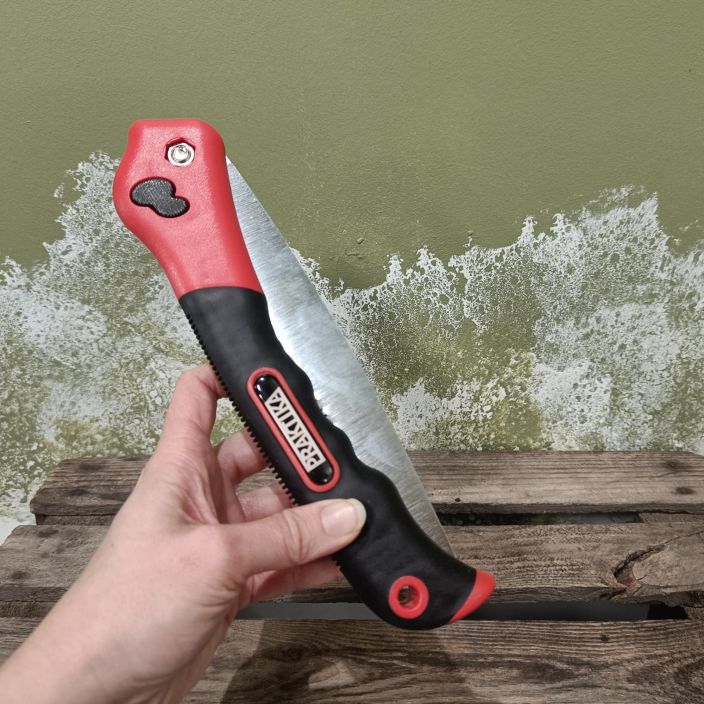 Oksasaha, Praktika Nelson Garden tuotekuva 1